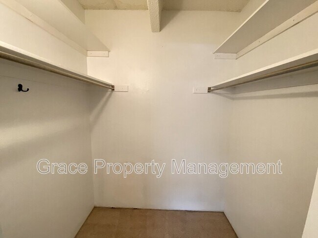 Foto del edificio - 555 E 10th Ave