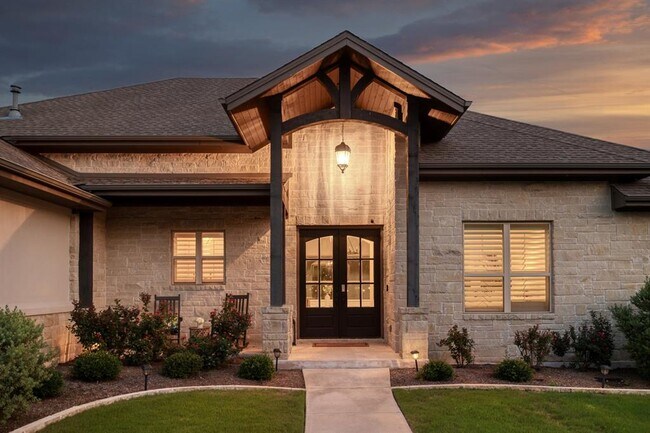 Building Photo - 308 Aldea Cove