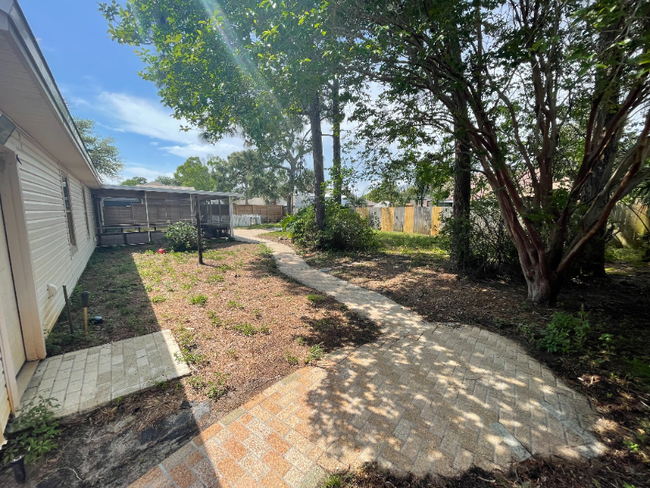 Foto del edificio - 9408 Octavia Ln
