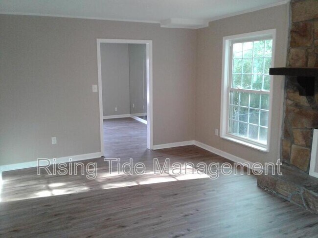 Foto del edificio - 600 Cahaba Manor Ln