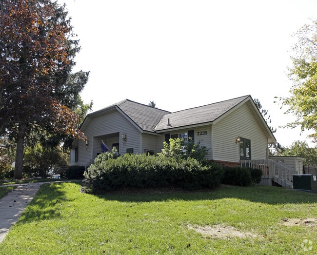 Bavarian Village on the Lake Apartments Clarkston, MI