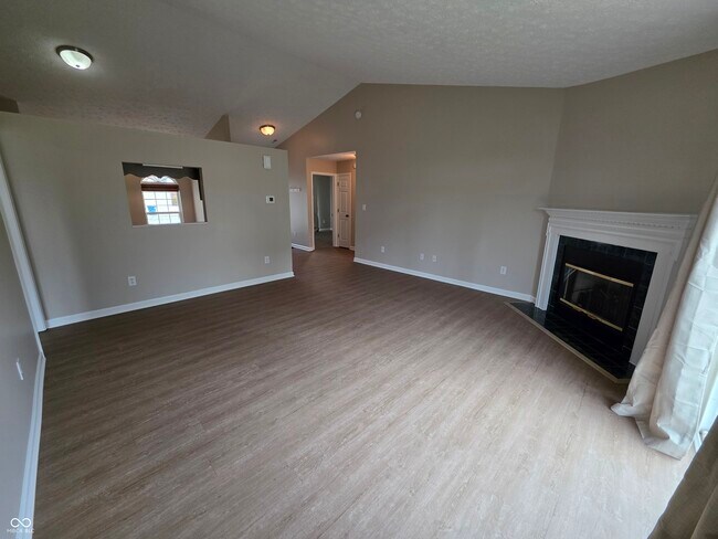 Foto del edificio - 1856 Copeland Farms Dr