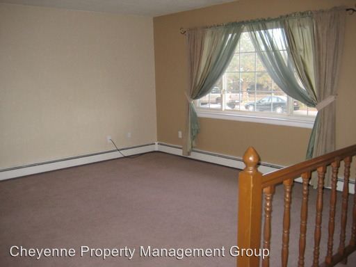 Building Photo - 4708 Pineridge Ave