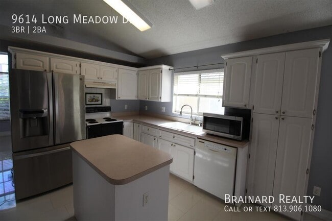 Building Photo - 9614 Long Meadow Dr