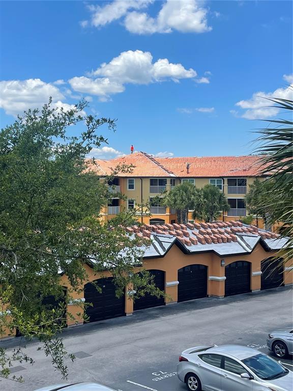 Foto del edificio - 5451 Vineland Rd