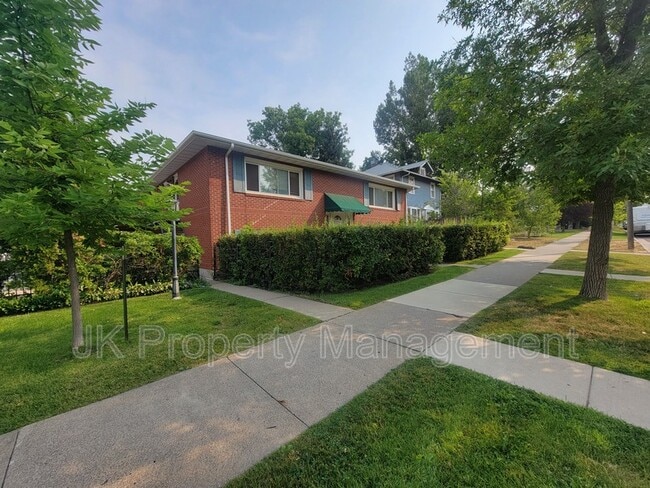 Foto del edificio - 1305 2nd Ave N