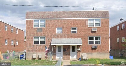 Building Photo - 9439 Lansford St