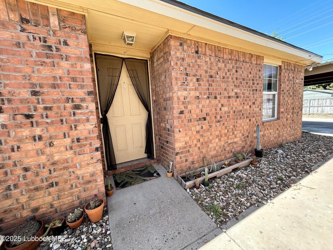 Foto principal - 1110 82nd St