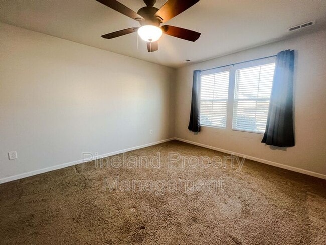 Building Photo - 1417 Demila Dr