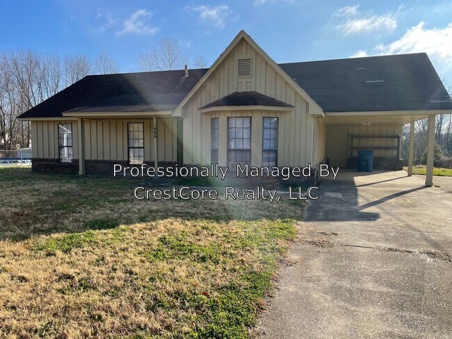 Building Photo - 1406 Mathis Rd
