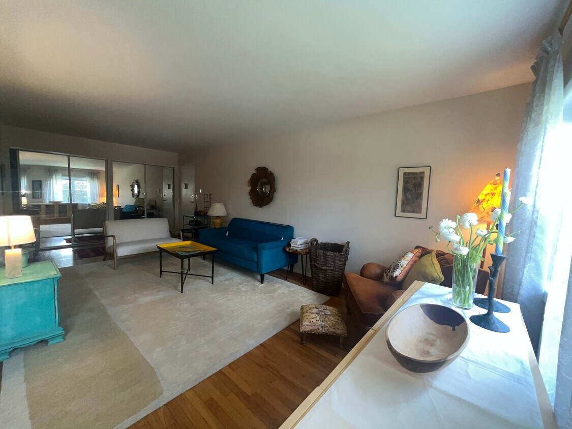 Foto principal - 255 West St