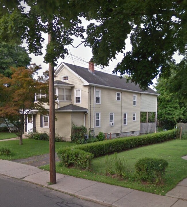 Building Photo - 88 Bristol St