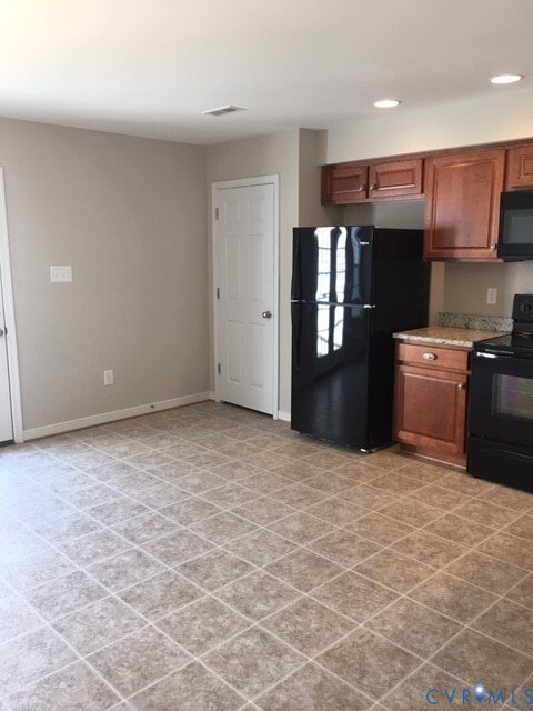 Foto del edificio - 2076 Forest Cir