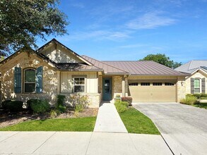 Building Photo - 136 Village Park Dr
