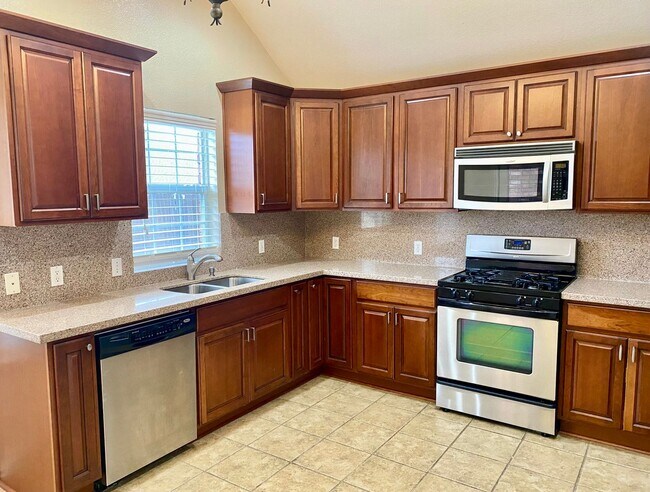 Foto del edificio - Wonderful 3 Bed, 2 Bath Home in Moore, OK