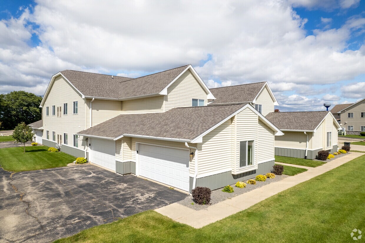 Foto principal - 1706 Birchwood St