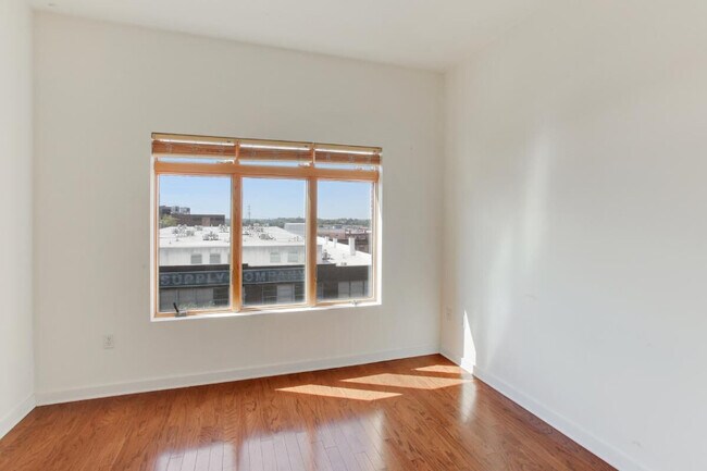 Foto del edificio - 333 Nelson St SW