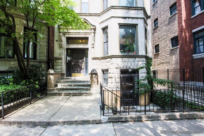 Foto del edificio - 634 W Oakdale Ave