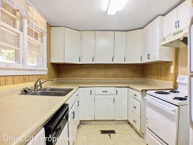 Building Photo - 4 br, 2 bath House - 3310 Alabama Ave