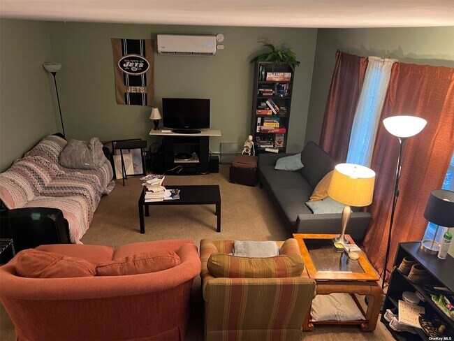 Foto del edificio - 162 Sycamore Cir