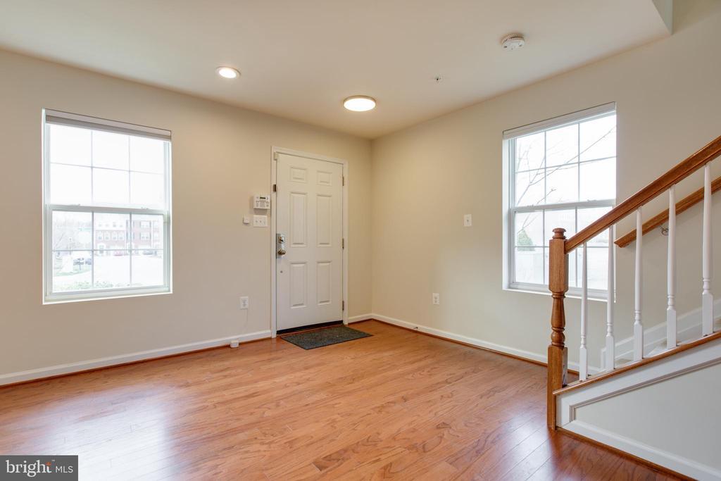 7920 Blue Stream Dr, Elkridge, MD 21075 Townhome Rentals in Elkridge