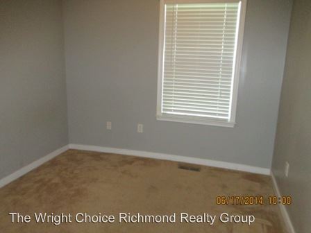 Foto del edificio - 441 Westover Pines Dr