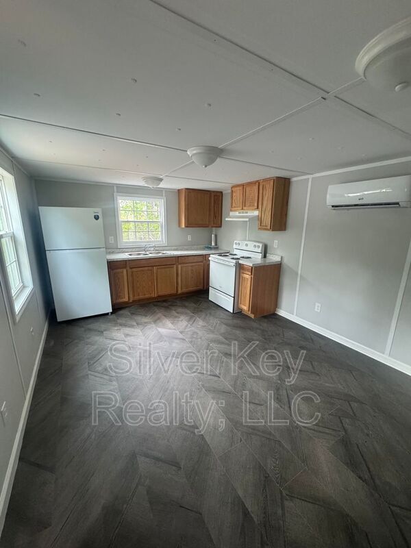 Foto del edificio - 1004 S Jackson St