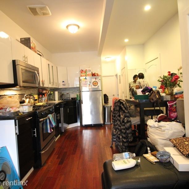 Foto principal - 144 Sumpter St