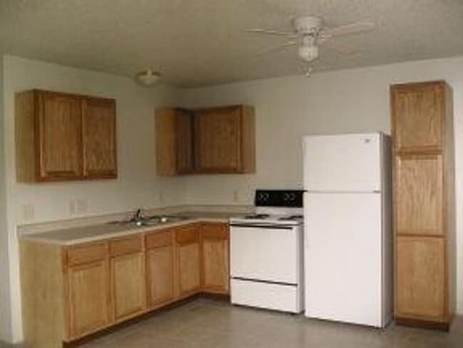 Foto del edificio - 3 Bedroom, Single-story Townhomes for rent in Newton, IA