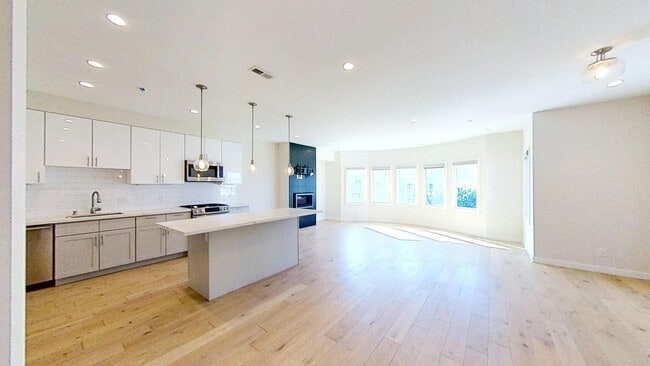 Building Photo - 6635 3rd St