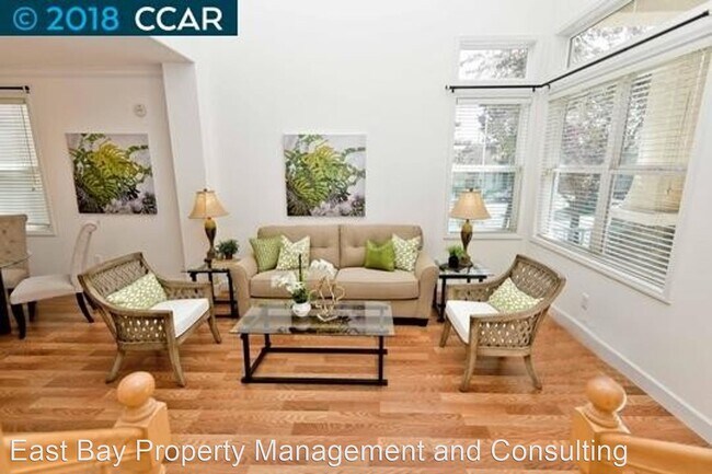 Building Photo - 3 br, 2.5 bath House - 12 Poppy Hills Ln