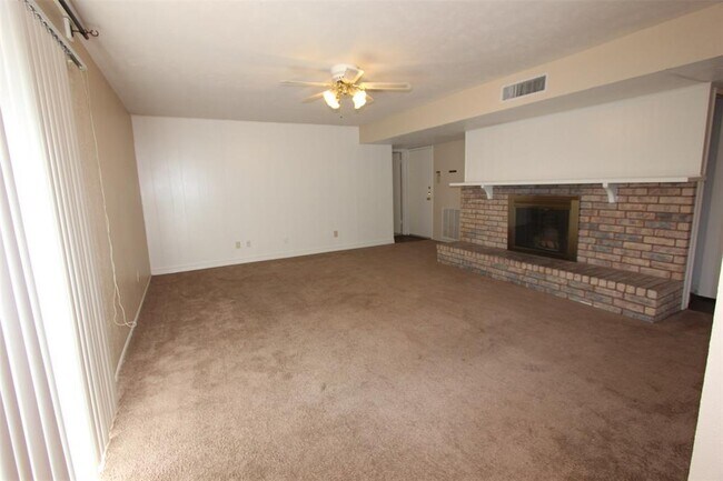 Foto del edificio - 1632 Spanish Trail