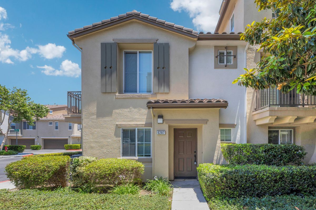 Primary Photo - 6287 Ancora Ln