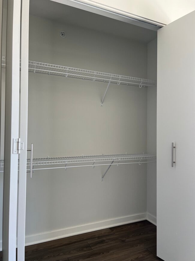 Sizable closets - Vantage on the Park