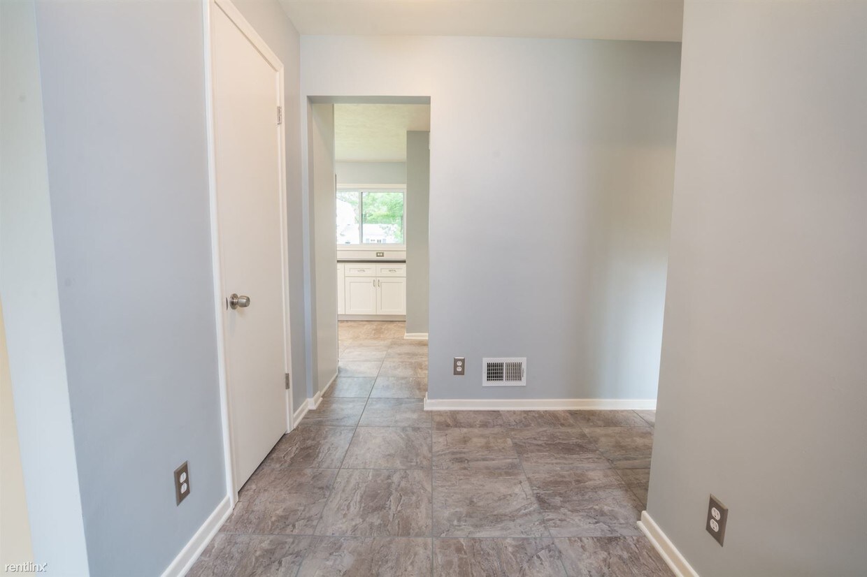 Foto principal - 1503 Breton Rd SE