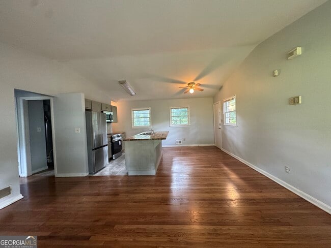Foto del edificio - 3517 Forrest Park Rd SE