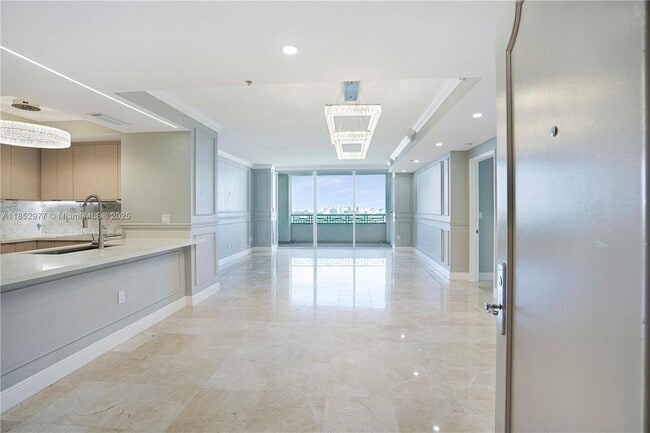 Foto del edificio - 3400 SW 27th Ave