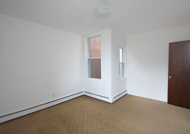 Foto del edificio - 321 S Trenton Ave