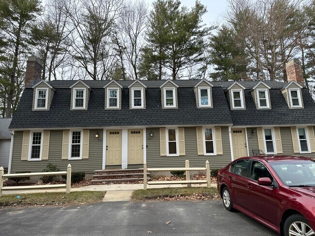 Building Photo - 230 Wellman Ave