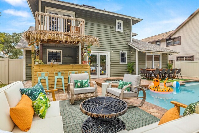 Building Photo - 7573 Harborview Way