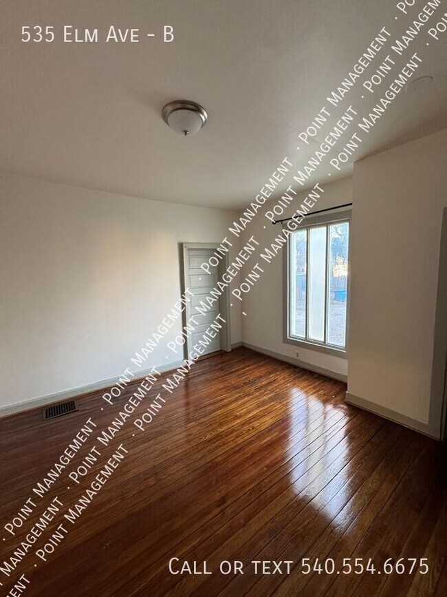 Foto del edificio - 535 Elm Ave