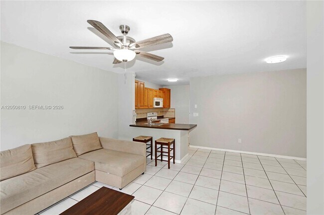 Foto del edificio - 2530 W 67th Pl
