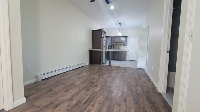 Building Photo - 30 Laidlaw Ave