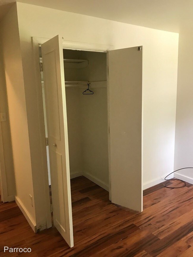 Foto del edificio - 3 br, 1.5 bath House - 2141 Edgehill Ave