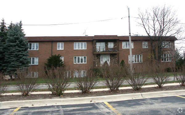 Primary Photo - 221 N Scott St