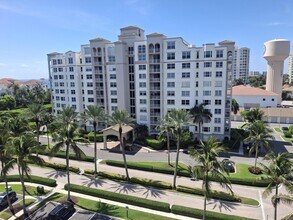 Building Photo - 3594 S Ocean Blvd