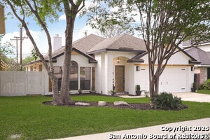 Foto del edificio - 940 Hedgestone Dr