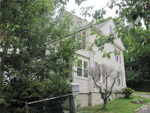 Building Photo - 8 Winthrop Ave