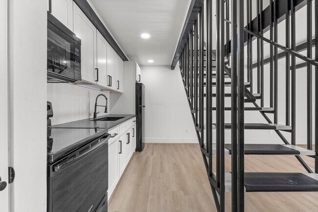 Foto del edificio - 4414 Overlook Dr