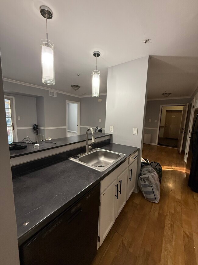 Foto del edificio - 9708 Lake Pointe Ct